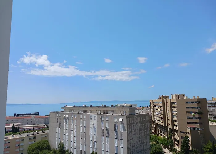 Apartment Magical View