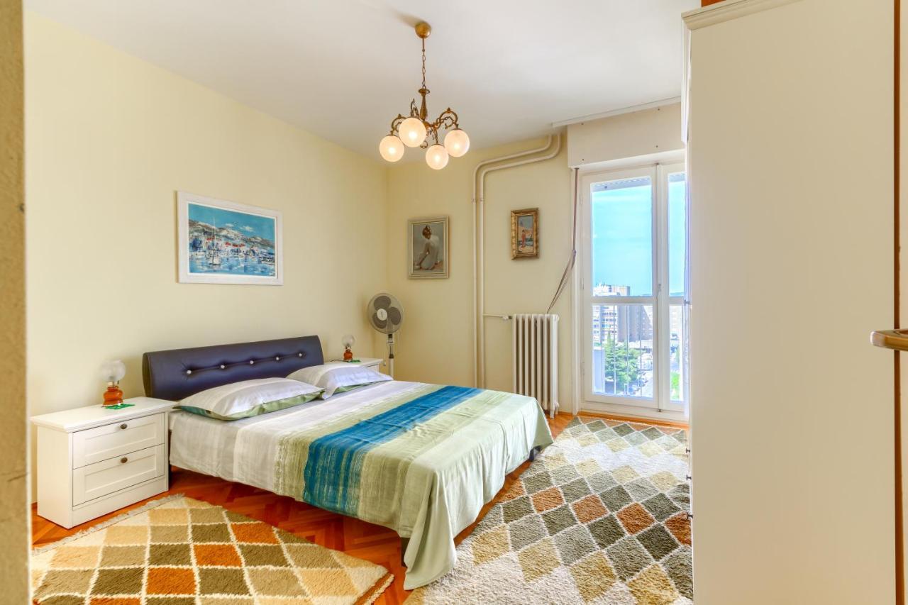 Magical View Apartment *